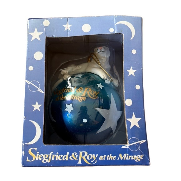 Vintage Siegfried & Roy Christmas Ornament At The Mirage Vegas Act Rare HTF - Picture 1 of 4